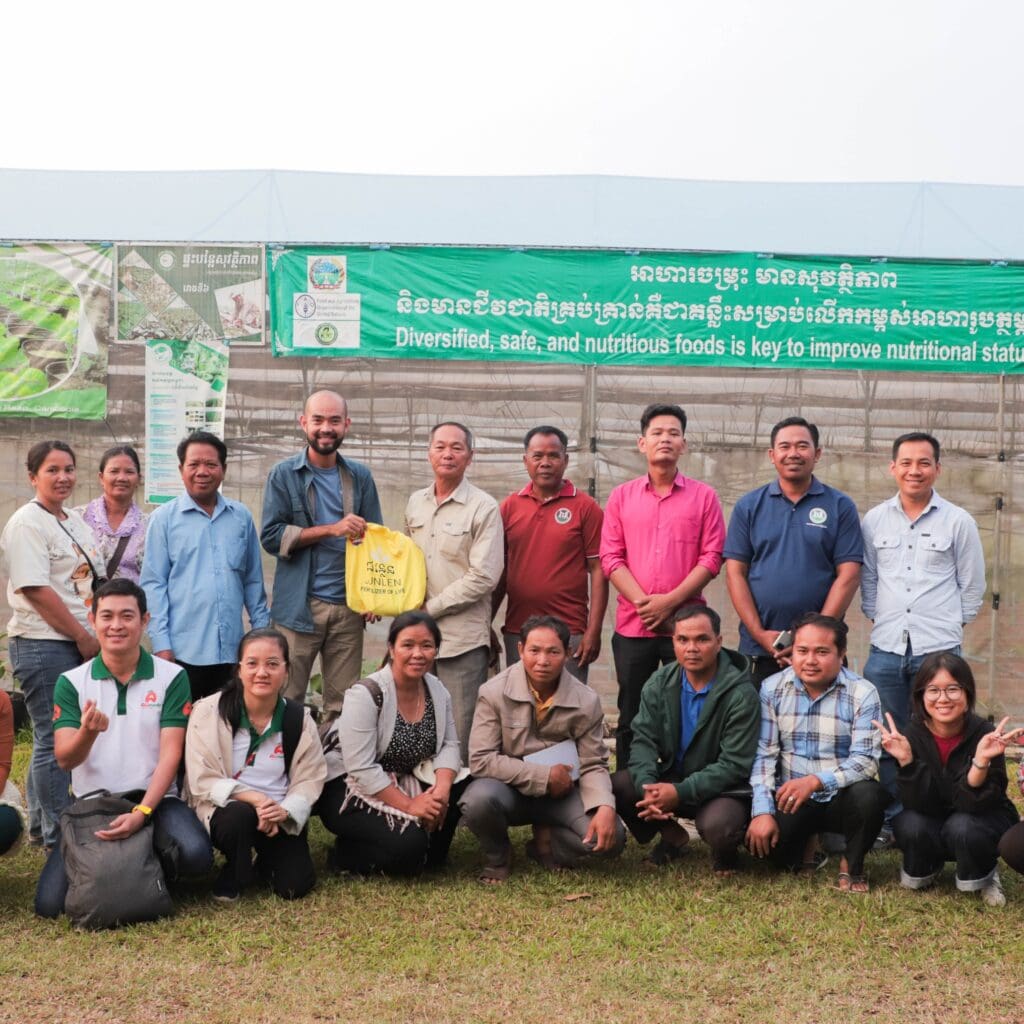 Group photo of Agricultural Cooperative during the Field Visit at Hong Eco Farm in Siem Reap