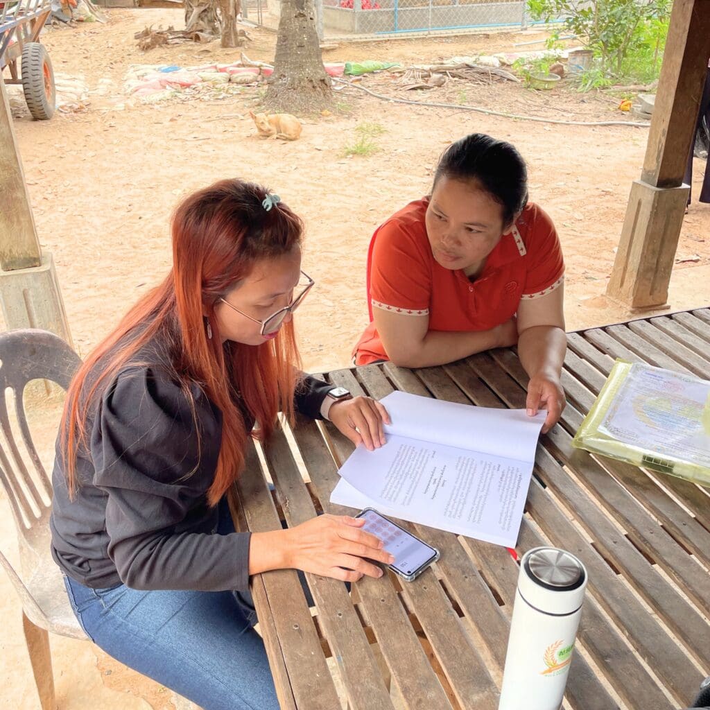 Chunny listens attentively to mentor Alyny’s guidance.